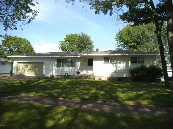 3260 Germaine Rd, Muskegon, MI 49441