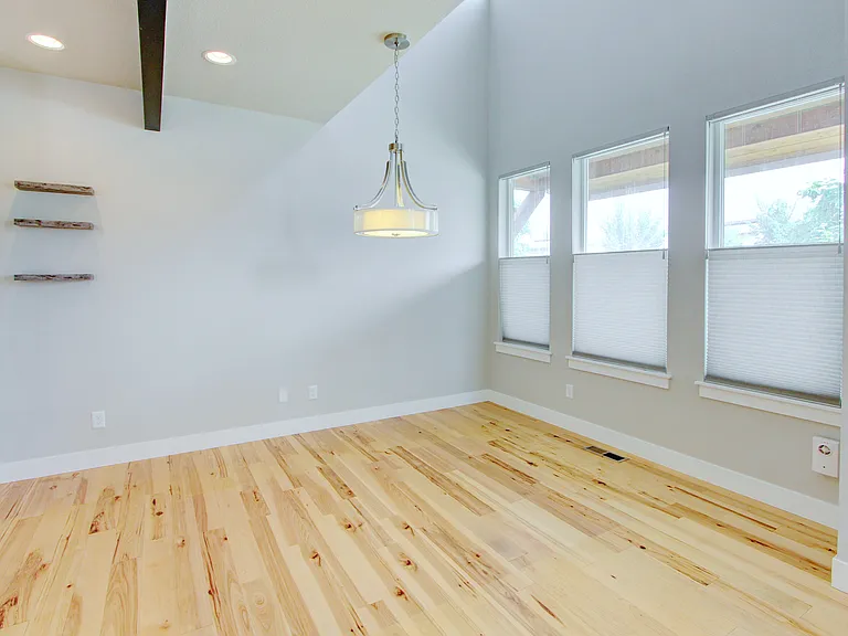 2208 Saison St — Photo 12