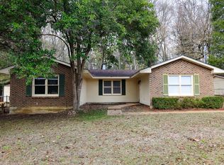 3591 Robert E Lee Dr, Millbrook, AL 36054