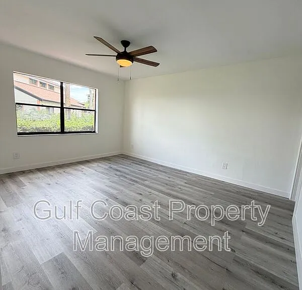 16150 Bay Pointe Blvd #107 — Photo 15