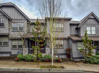 10322 SW Taylor St, Portland, OR 97225