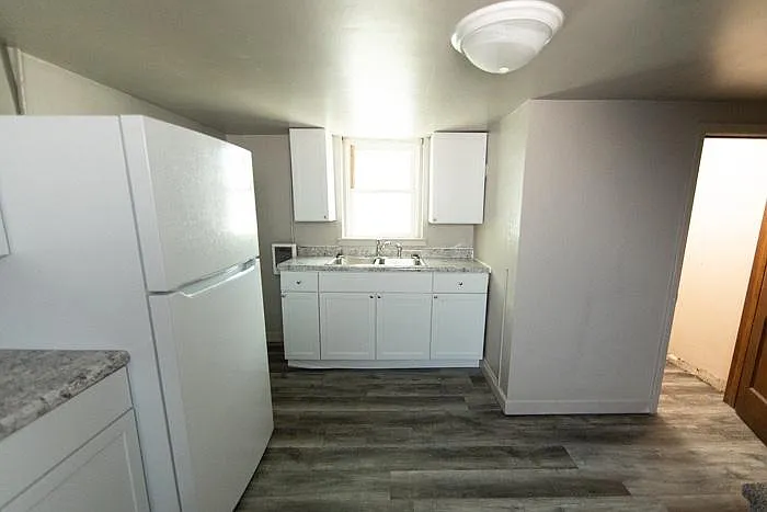 601 E 2nd Ave #6 — Photo 8