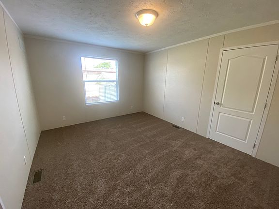 5th image of 59501 Hardy Ln