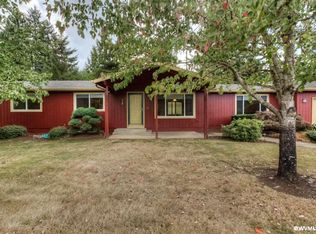 1400 Pioneer Rd, Dallas, OR 97338