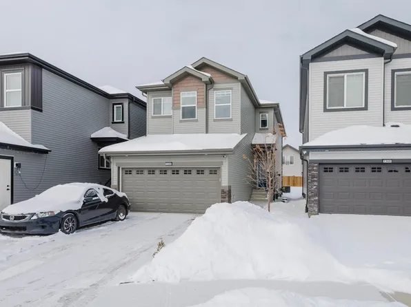 1344 11th Ave NW, Edmonton, AB T6T 2H3