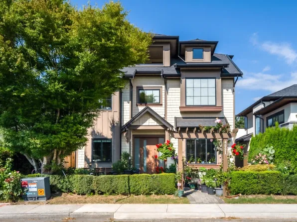 4591 Trimaran Dr, Richmond, BC V7E 4R4