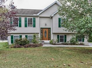 442 Big Sky Dr, Etters, PA 17319