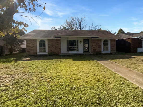 1426 Whiteoak Dr, Garland, TX 75040