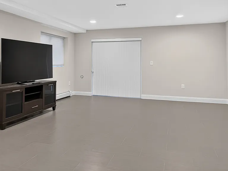 365 Tom Hunter Rd — Photo 23