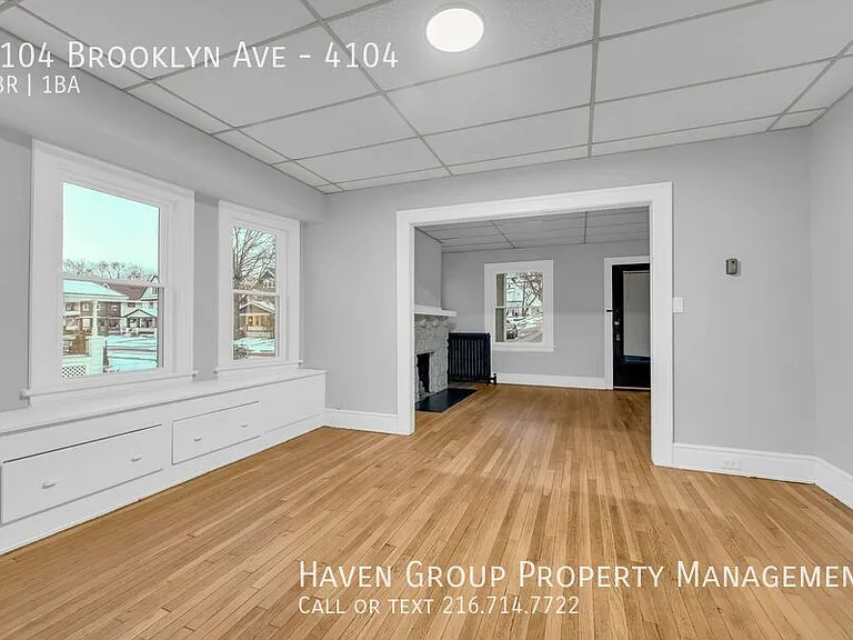 4104 Brooklyn Ave #4104 — Photo 7