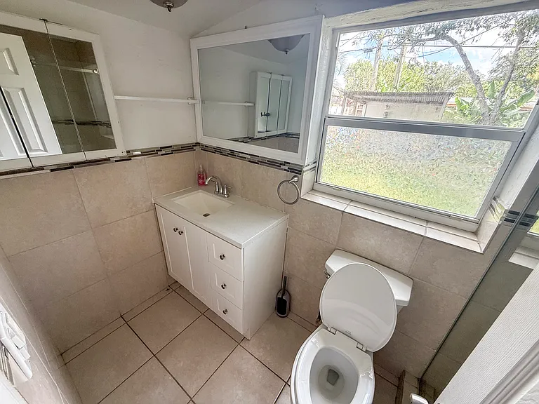5627 Simms St — Photo 33