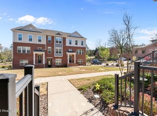 12 Brownstone Ln, Southern Pines, NC 28387