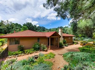 25532 Jesmond Dene Rd, Escondido, CA 92026