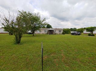 113 Peach Tree Ln, Bell Buckle, TN 37020