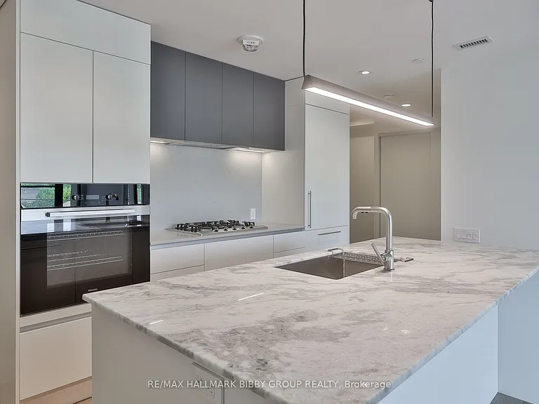 1414 Bayview Ave #304 — Photo 12