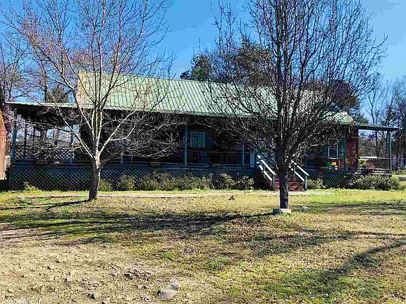 2nd image of 132 Grandstaff Dr