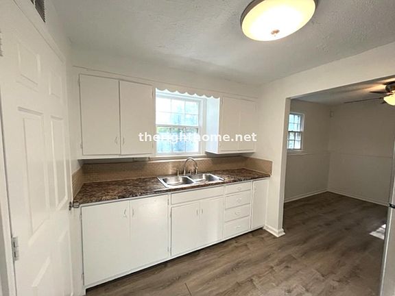 5th image of 6749 N 34th St