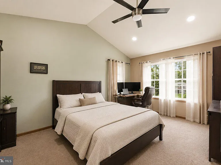 101 Wellington Park Dr — Photo 23