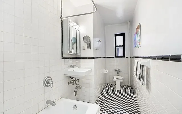 Rented by Gilar Group LLC | media 5