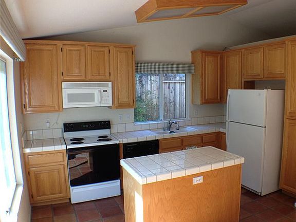 2nd image of 3929 Watsonia Glen Dr