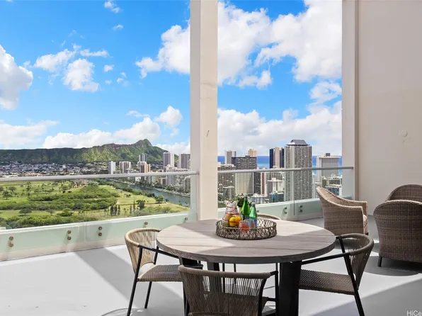 555 University Ave, Honolulu, HI 96826
