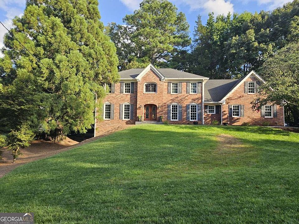 1st image of 2303 Fenhurst Pl