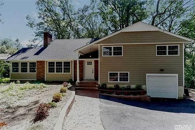 1st image of 10 Sherwood Dr