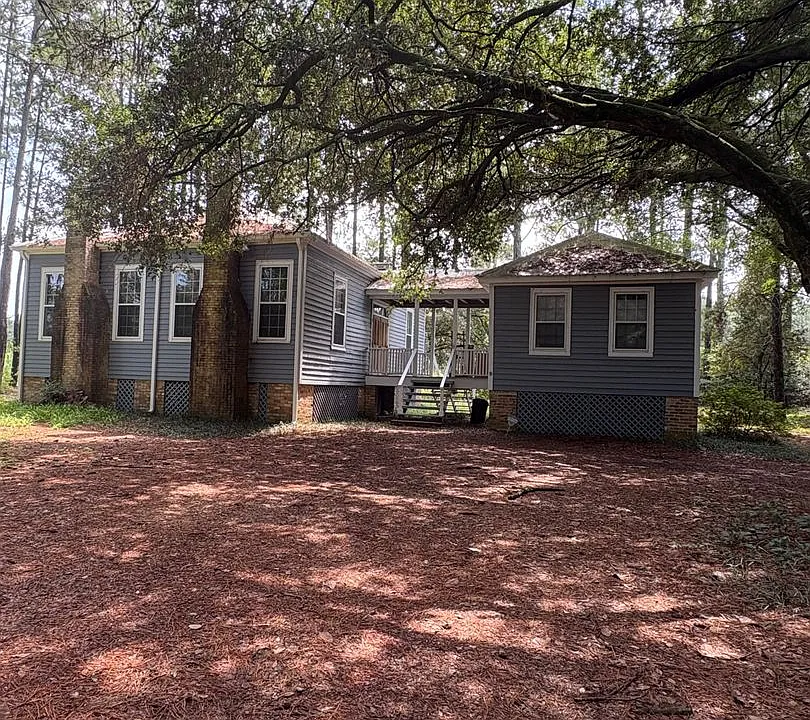 23500A River Rd