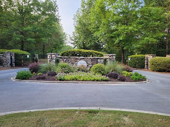 2nd image of 896 Eagles Harbor Dr