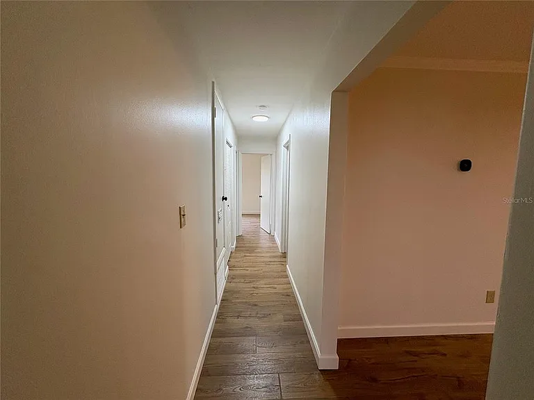 4824 Gallant Ln — Photo 14