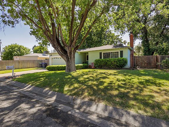 2nd image of 150 San Joaquin Dr