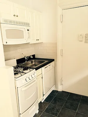 Rented by City & Suburban | media 4