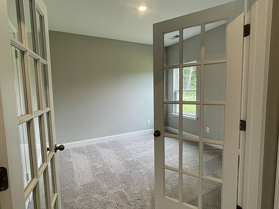 5th image of 404 Telavera Dr Lot 181