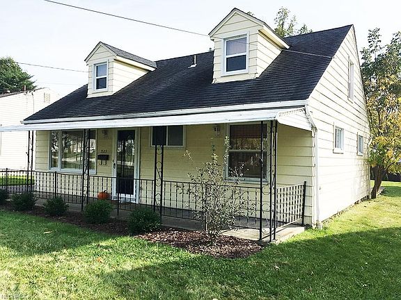 2nd image of 1523 Lynn Ave