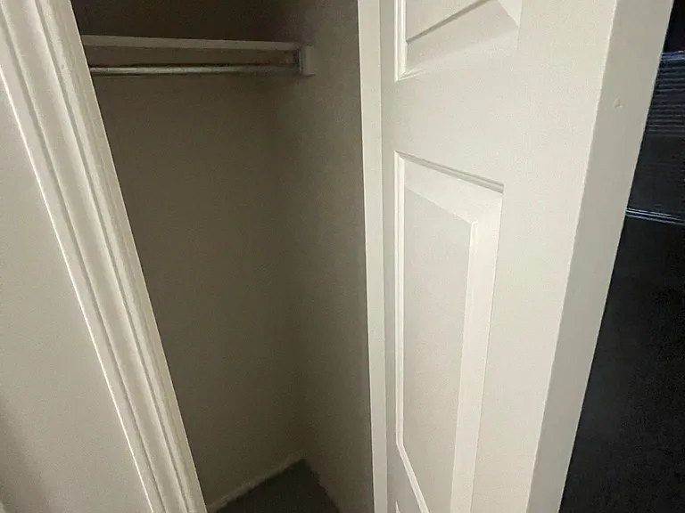 1717 Point West Dr — Photo 56