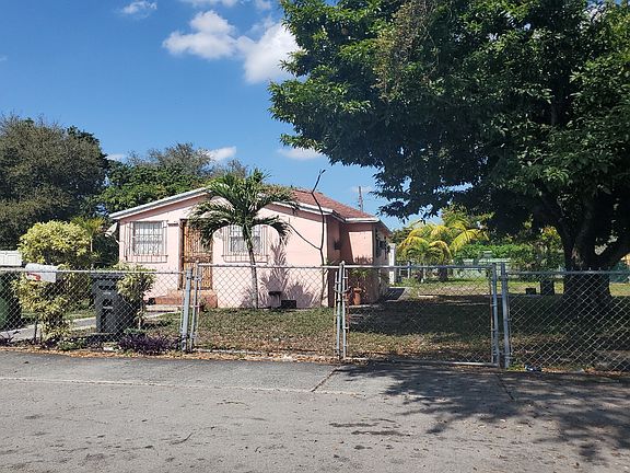 2nd image of 729 NW 120th St