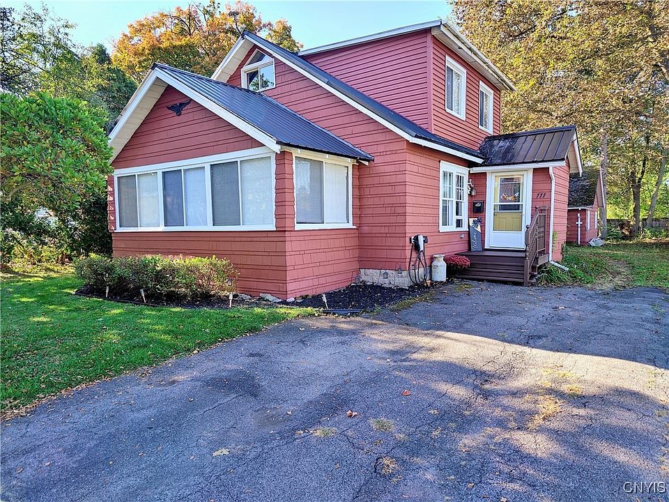 1st image of 111 W Campbell Ave
