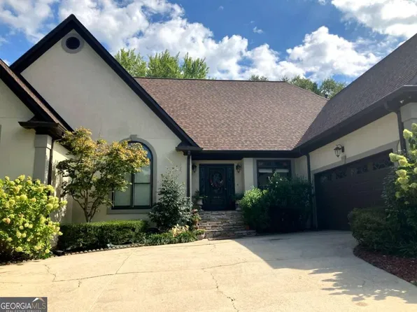 210 Pear Valley Ct, Johns Creek, GA 30022