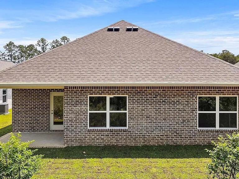 137 Holley Grove Ln — Photo 4