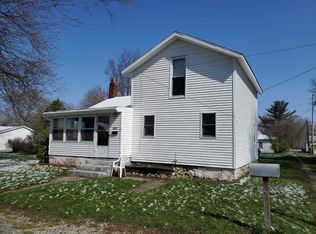 408 W Quad St, Bourbon, IN