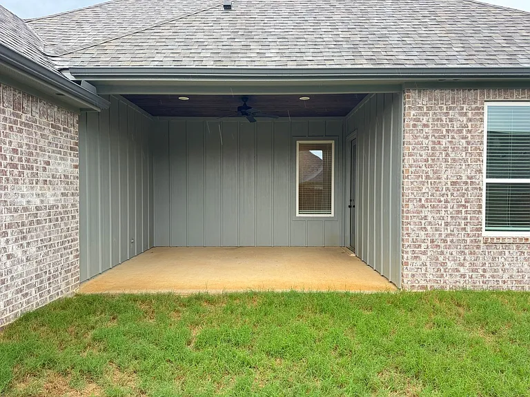 7035 Hillside Ave — Photo 33