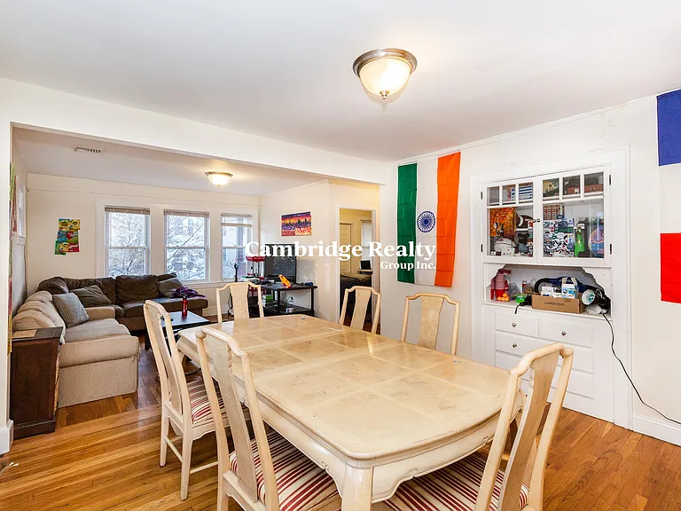 186 Calumet St #T — Photo 6