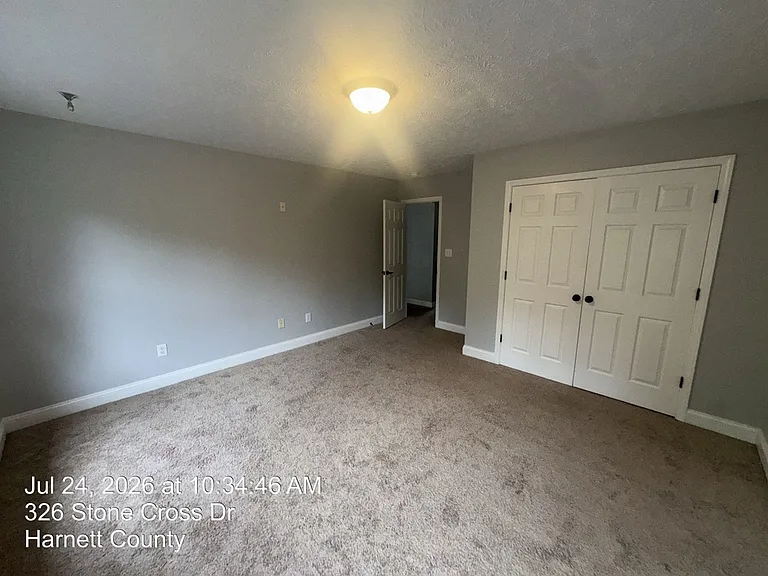 326 Stone Cross Dr — Photo 29