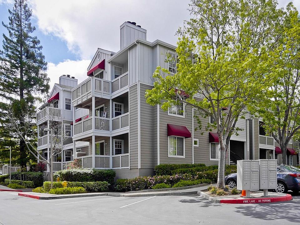 1st image of 250 Santa Fe Ter APT 216