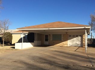 416 Circle Dr, Clovis, NM 88101