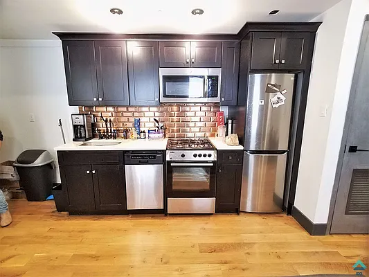 Rented by EXR | media 57