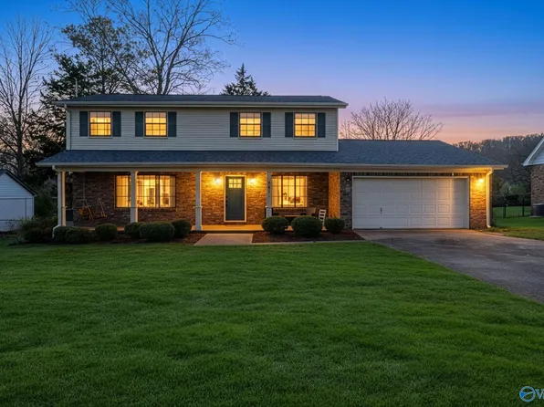 2811 Barcody Rd SE, Huntsville, AL 35801