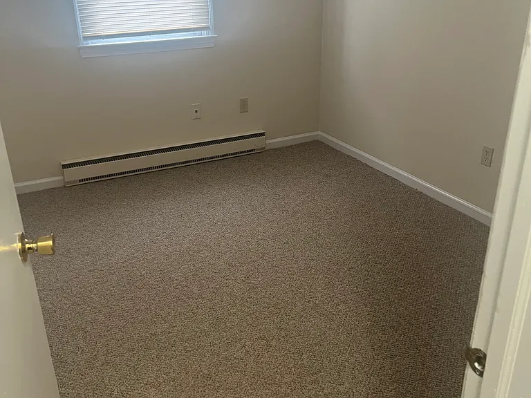 138 Grassy Plain St #9 — Photo 3