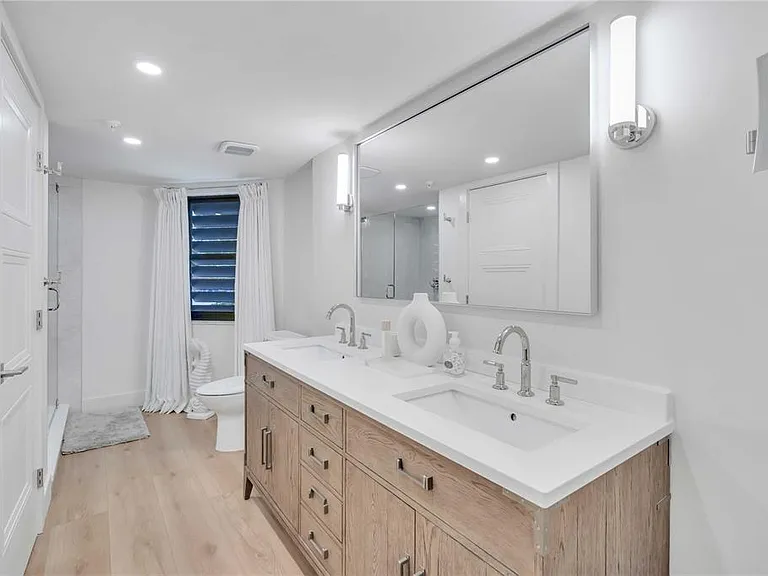 5611 Gulf Of Mexico Dr #1 — Photo 7