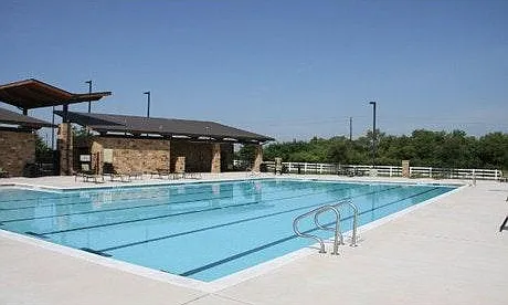 Community pool
